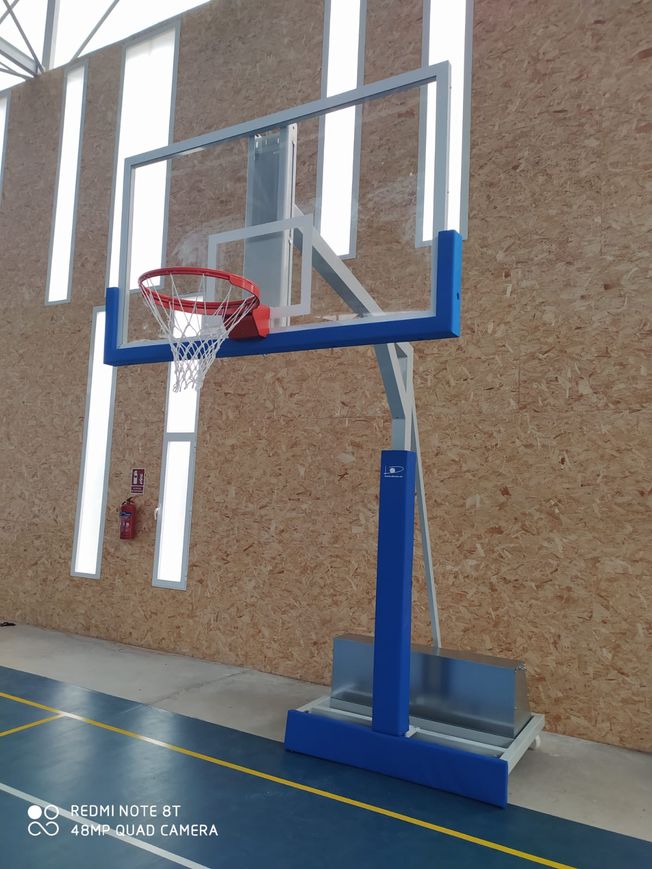 Decan Sports Equipment S.L. Portable basketball goal