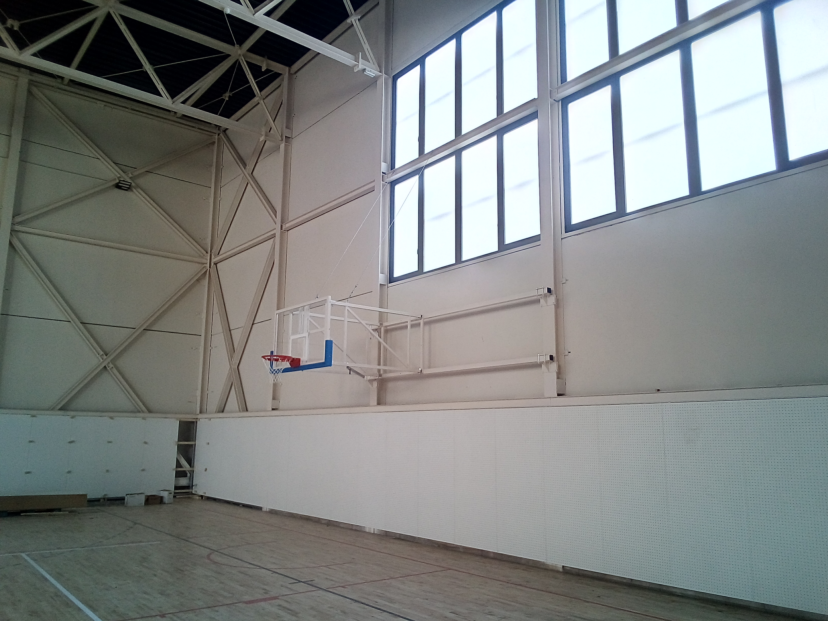 Decan Sports Equipment S.L. wall basketball goal