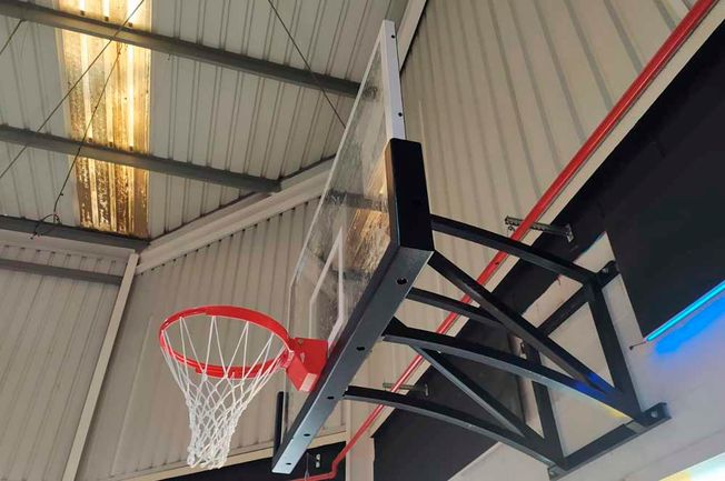 Decan Sports Equipment S.L. wall basketball goal