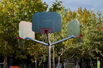Decan Sports Equipment S.L. baloncesto