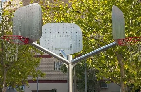 Decan Sports Equipment S.L. baloncesto